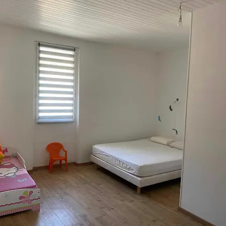 Nid Douillet Apartamento Uzer (Ardeche)