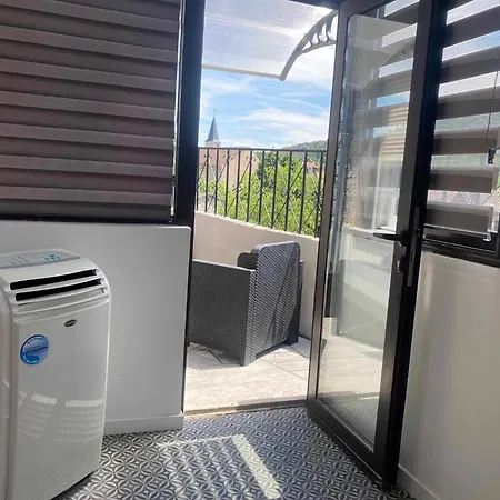 Nid Douillet Uzer (Ardeche)